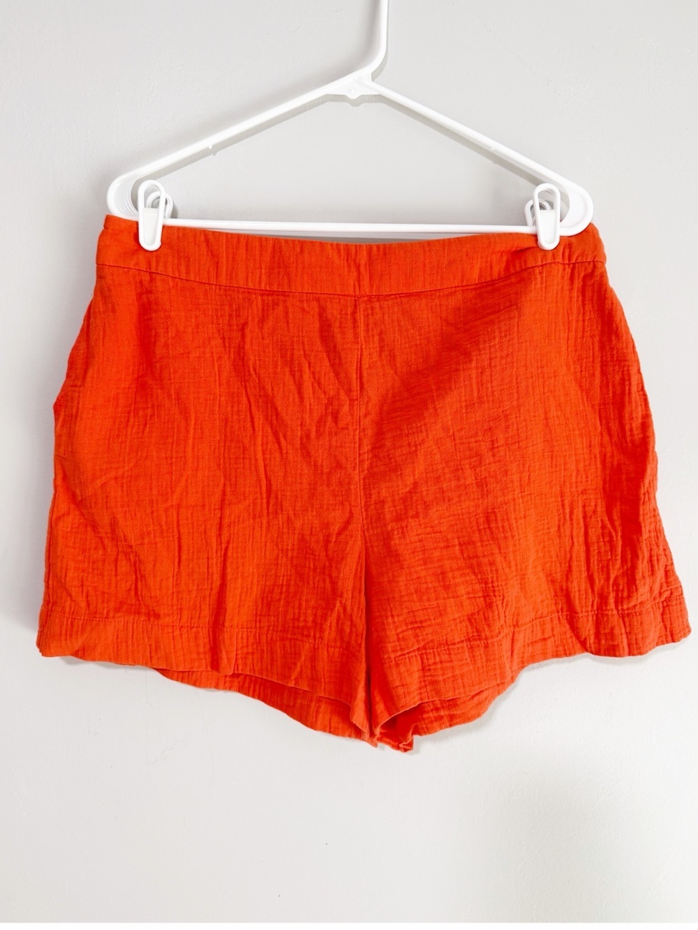 Boden cotton pull on shorts orange size 12